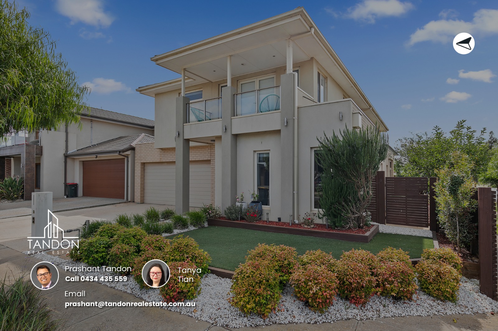 Vacant residential land block for sale in Werribee with development signage